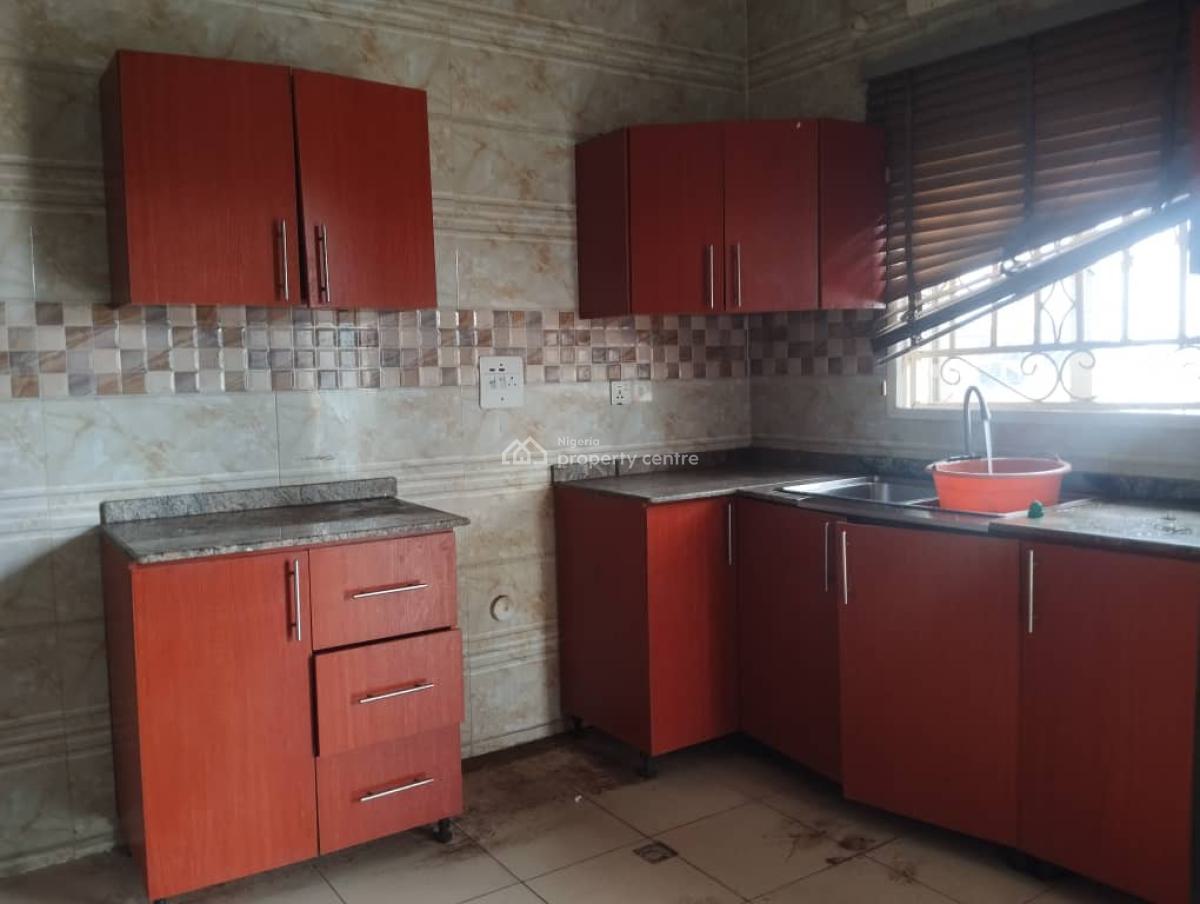 a Very Good Serviced 2 Bedroom Flat ( Video of The Apartment Is Attached), By American School, Durumi, Abuja, Flat / Apartment for Rent