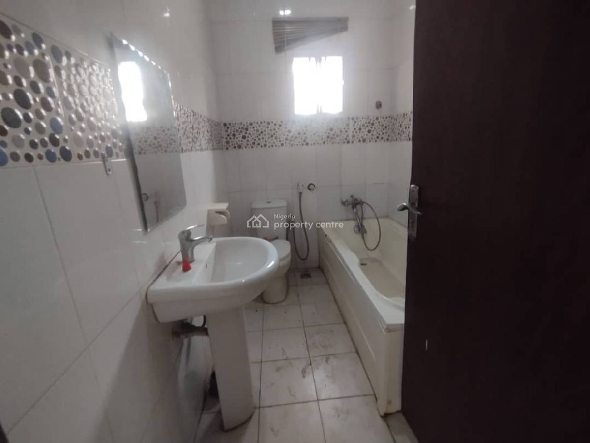 a Very Good Serviced 2 Bedroom Flat ( Video of The Apartment Is Attached), By American School, Durumi, Abuja, Flat / Apartment for Rent