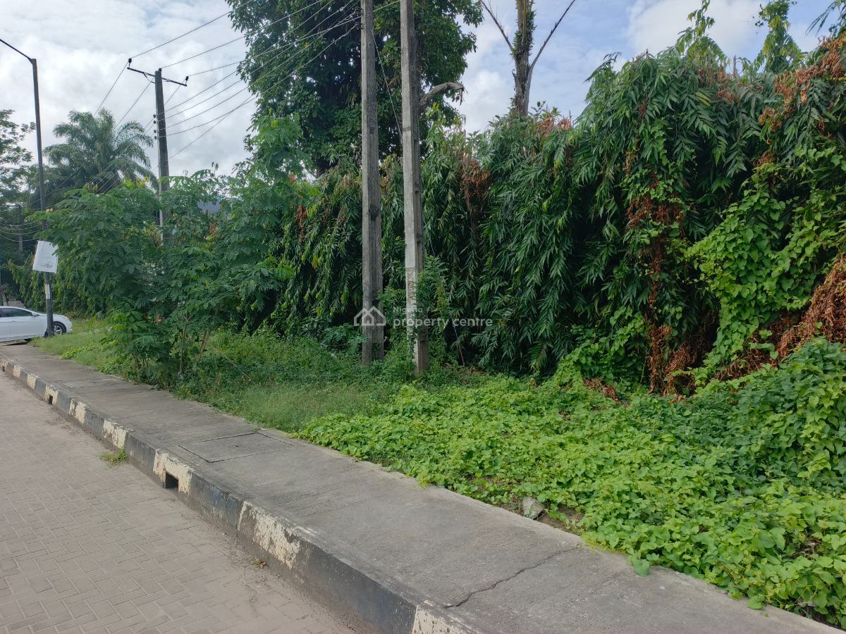 Prime 2,100sqm Land with Old Structure, Bank Road, Ikoyi, Lagos, Residential Land for Sale