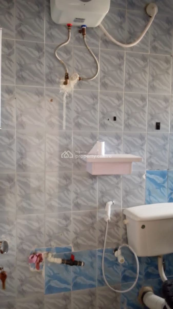 Newly Built 3 Bedrooms, Phase 1, Isheri, Magodo, Lagos, Flat / Apartment for Rent