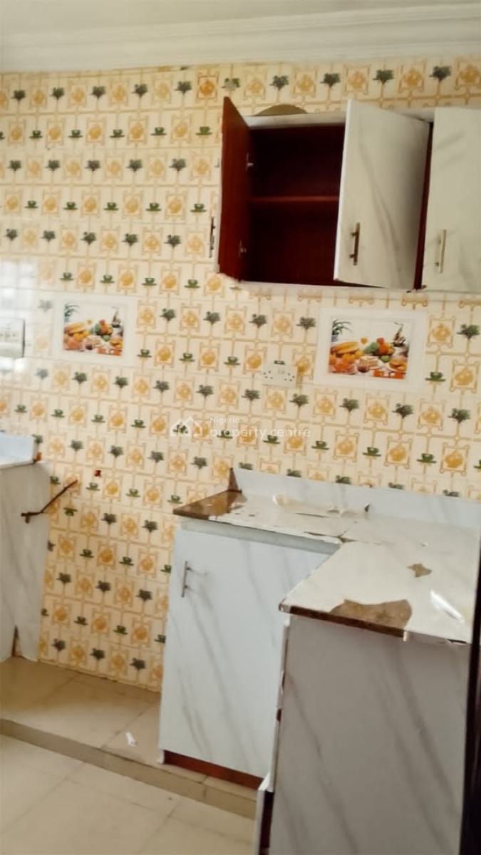 Newly Built 3 Bedrooms, Phase 1, Isheri, Magodo, Lagos, Flat / Apartment for Rent