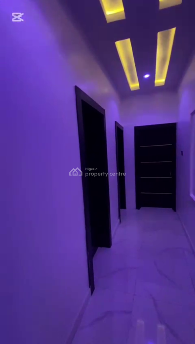 Luxury 5 Bedroom +mini Flat Boys Quarter, Yussuf Estate, Alagbado, Ifako-ijaiye, Lagos, Terraced Duplex for Sale