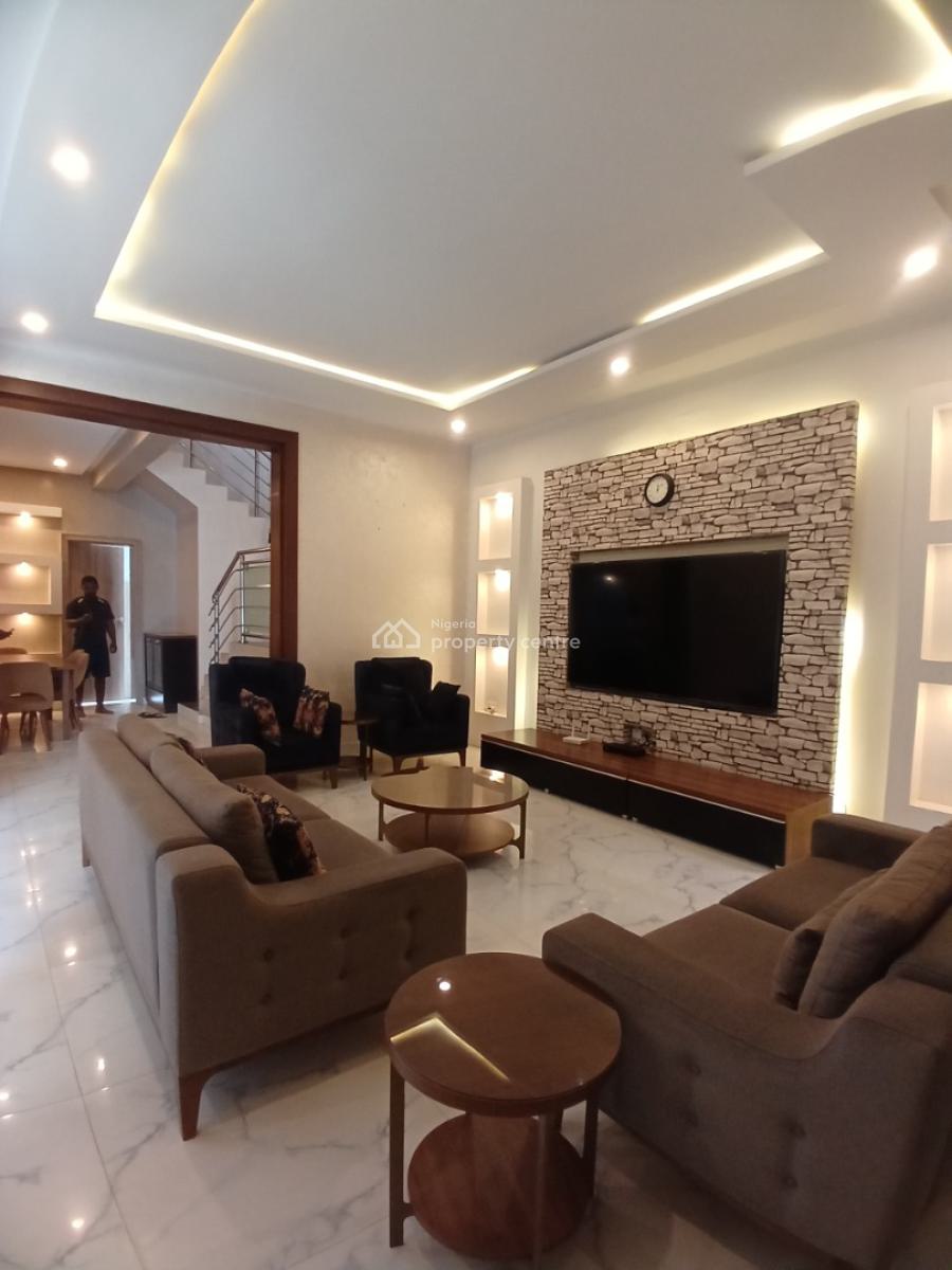 Well Built 4 Bedroom Terrace Duplex with a Room Bq, Guzape Abuja Diplomatic Zone, Guzape District, Abuja, Terraced Duplex for Sale