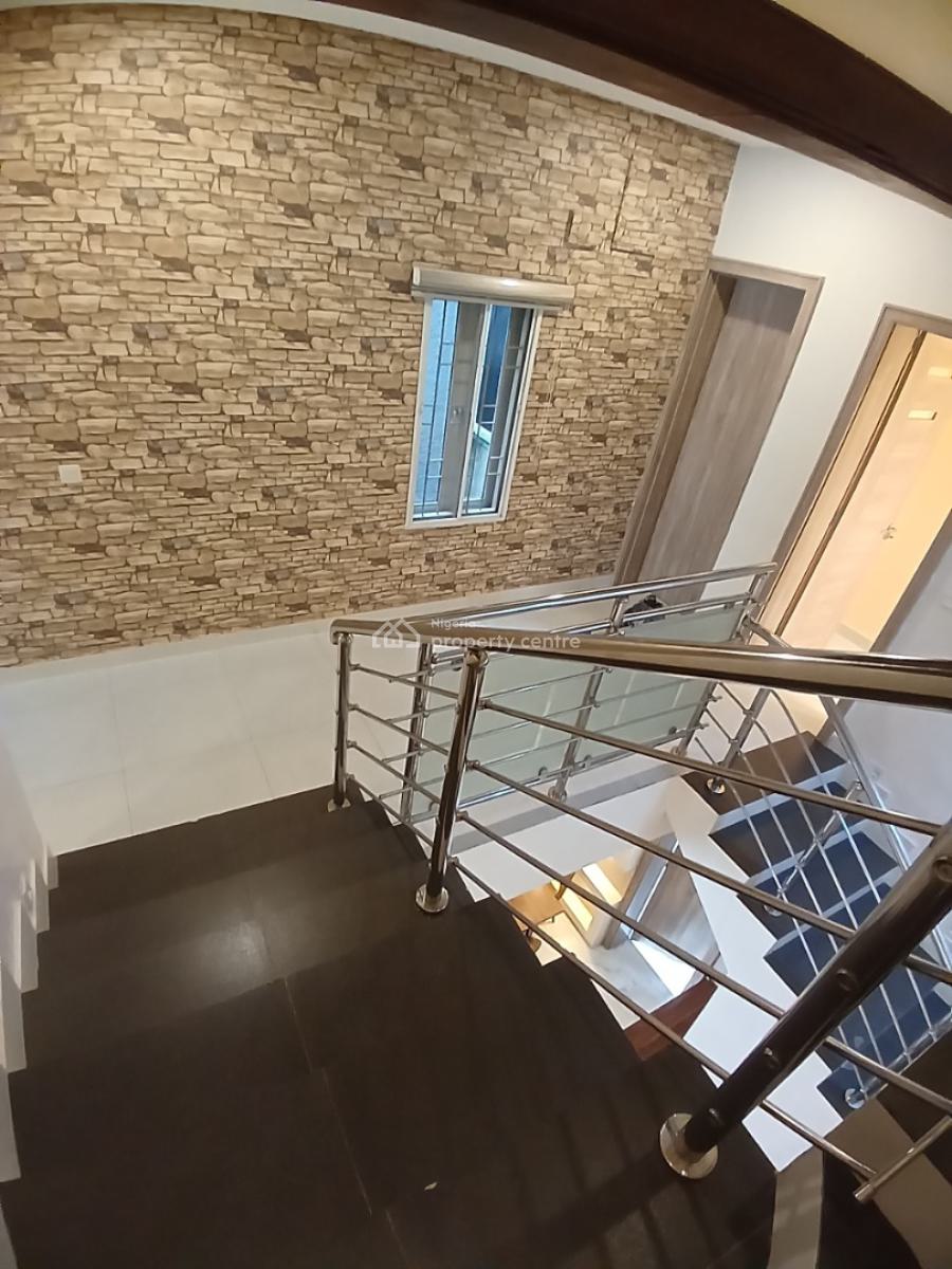 Well Built 4 Bedroom Terrace Duplex with a Room Bq, Guzape Abuja Diplomatic Zone, Guzape District, Abuja, Terraced Duplex for Sale