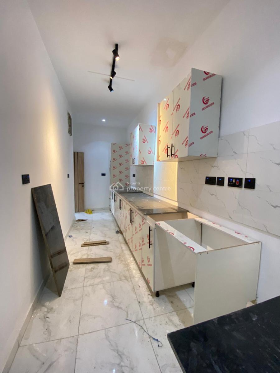 2 Bedroom Flat with Pool and Gym (front Units), Ologolo, Lekki, Lagos, Flat / Apartment for Sale