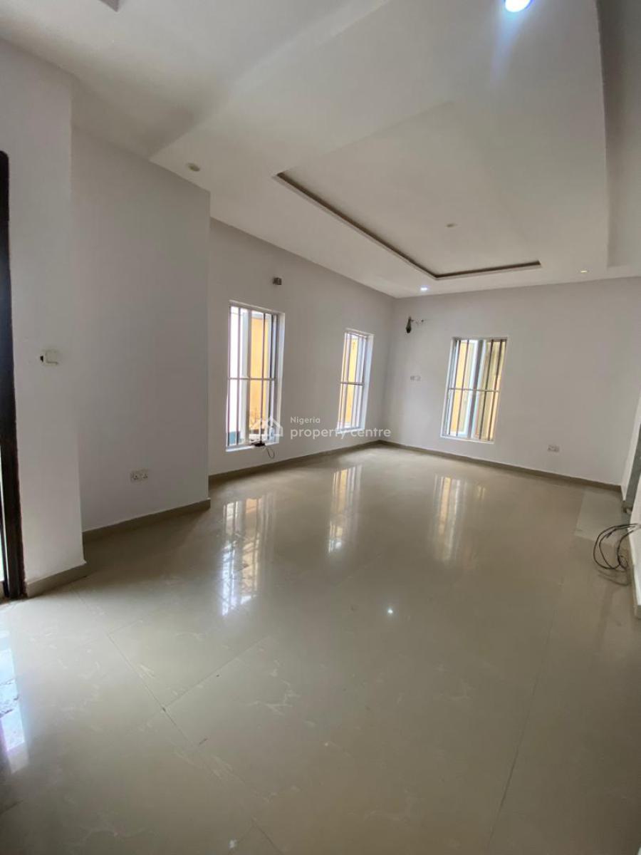 Luxury and Spacious Master Bedroom, 5b Susan Awonoiki Street Bera Estate, Lekki Expressway, Lekki, Lagos, Self Contain (single Rooms) for Rent