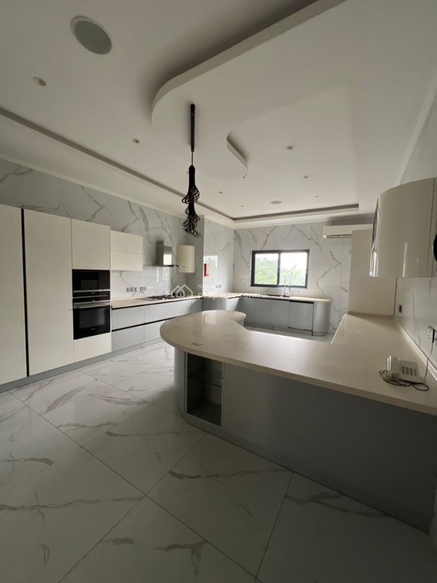 Luxury 4 Bedroom Maisonette Apartment with Pool, Old Ikoyi, Ikoyi, Lagos, Flat / Apartment for Rent