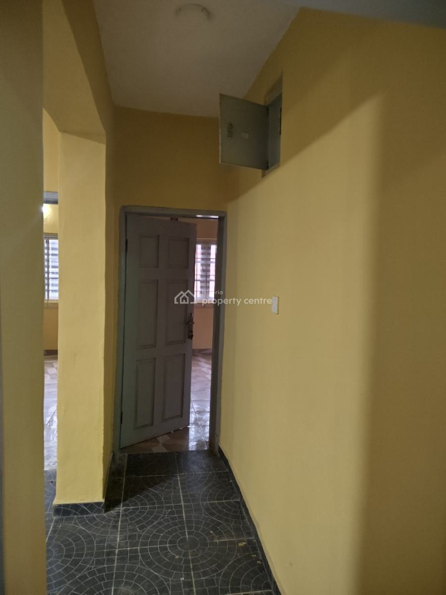 Luxury 3-bedroom Flat in a Gated Estate Close to Major Road, Coker Estate, Ikorodu, Lagos, Flat / Apartment for Rent