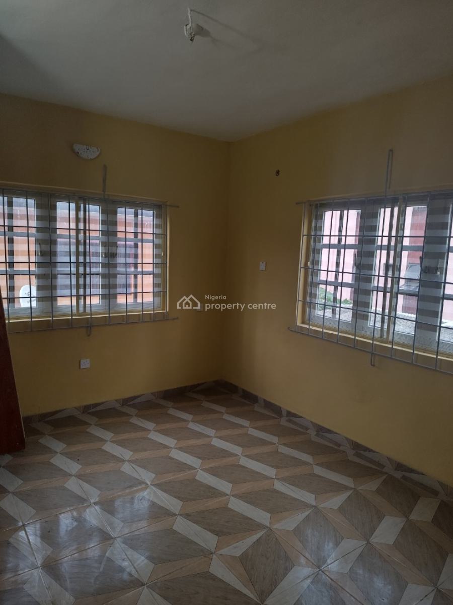 Luxury 3-bedroom Flat in a Gated Estate Close to Major Road, Coker Estate, Ikorodu, Lagos, Flat / Apartment for Rent