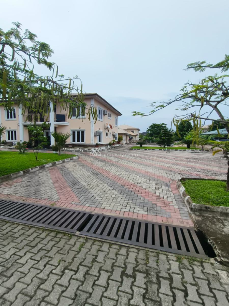Super Spacious 5 Bedroom Detached Duplex with 2 Bedroom Flat, Emerald Housing Estate, Ilaje, Ajah, Lagos, Detached Duplex for Sale