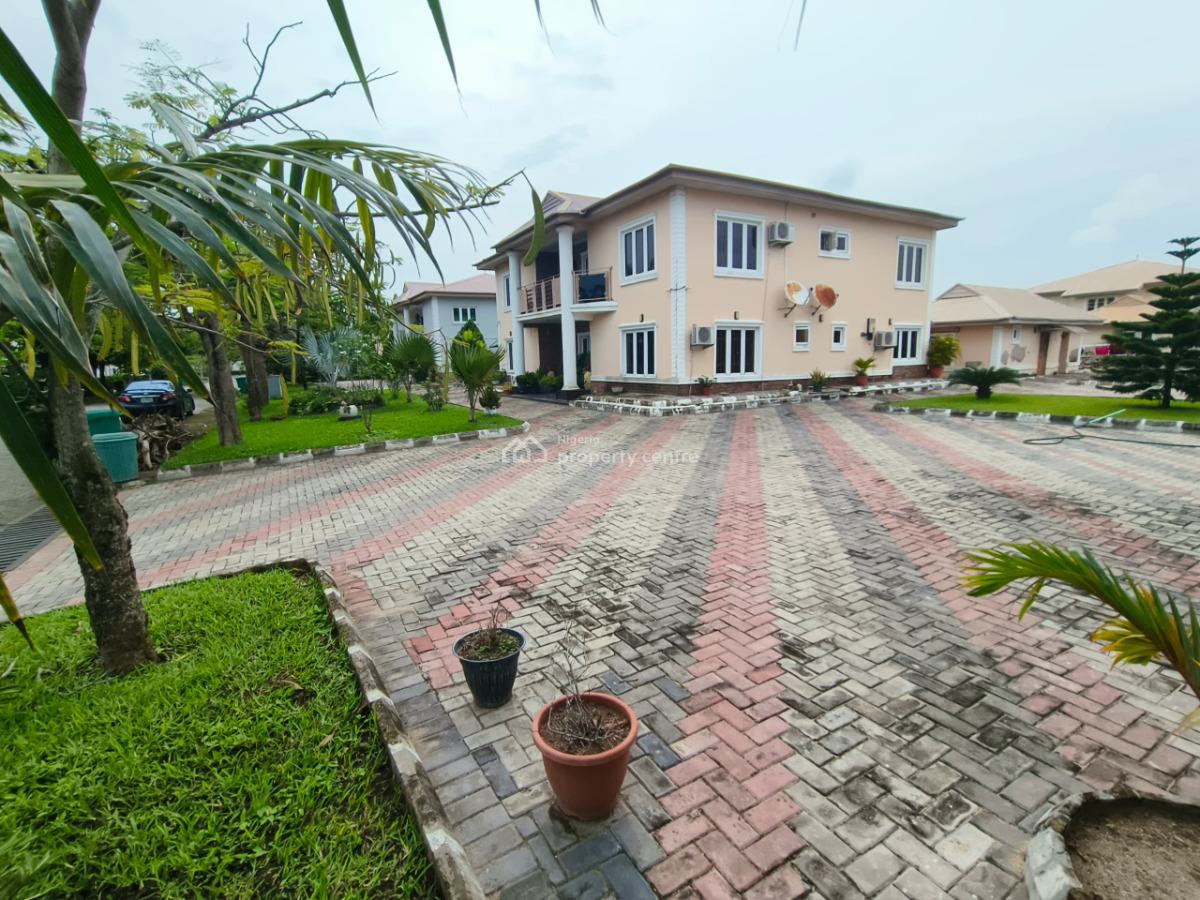 Super Spacious 5 Bedroom Detached Duplex with 2 Bedroom Flat, Emerald Housing Estate, Ilaje, Ajah, Lagos, Detached Duplex for Sale