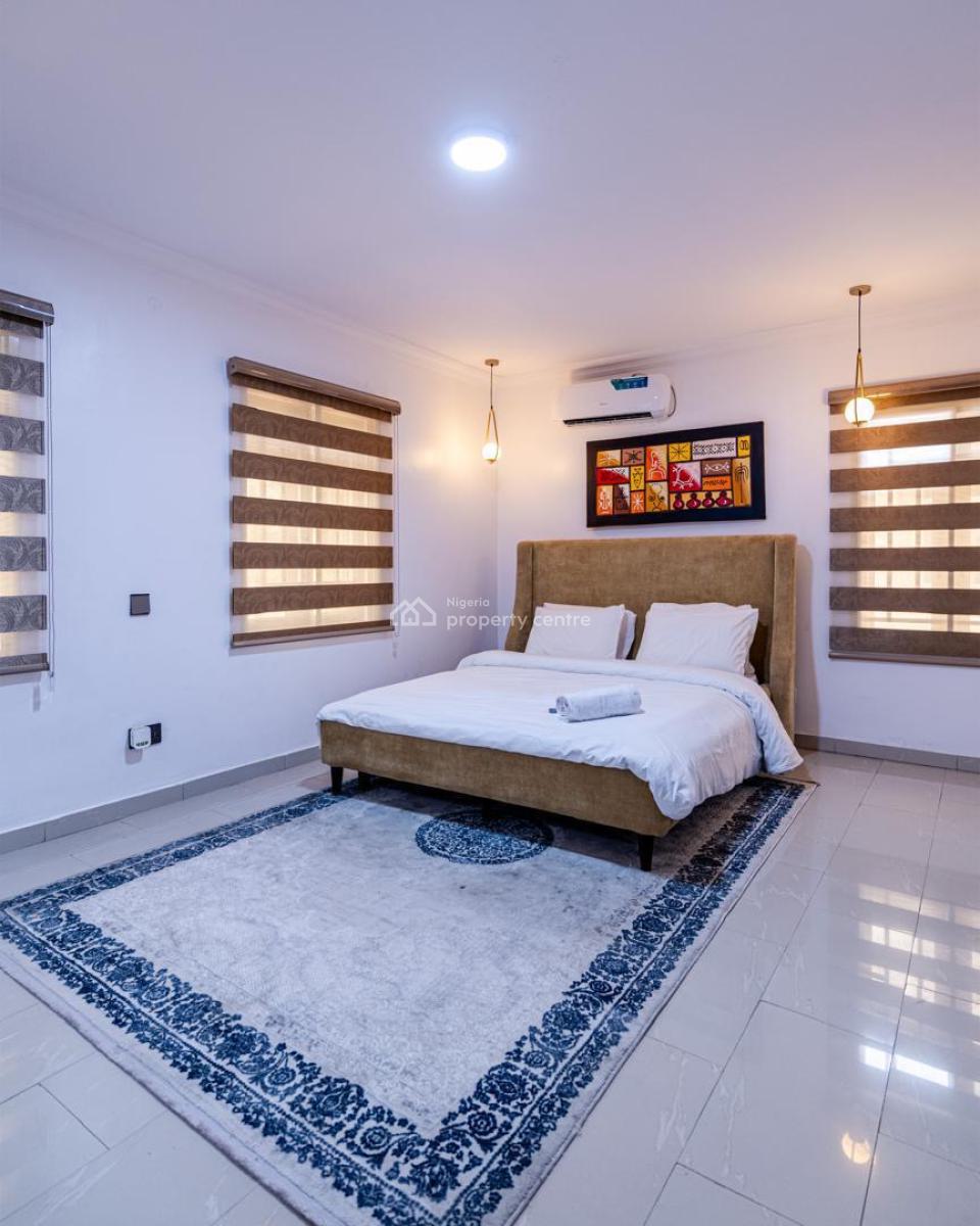2 Bedroom Apartment with Snooker and Mirrors in All Corners, Victoria Island (vi), Lagos, Flat / Apartment Short Let