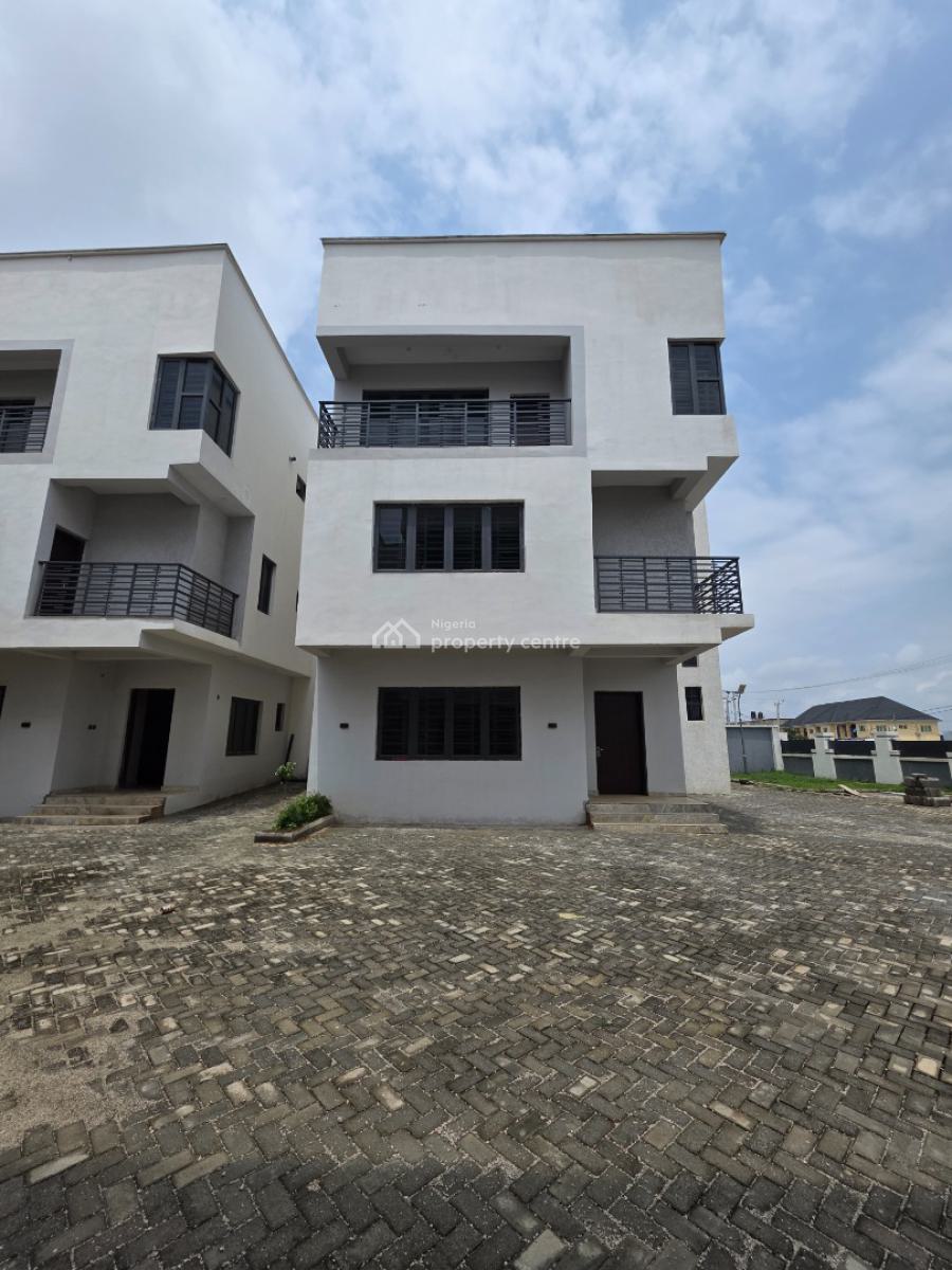 Affordable 5 Bedroom Semi-detached Duplex with Bq, Life Camp, Abuja, Semi-detached Duplex for Sale