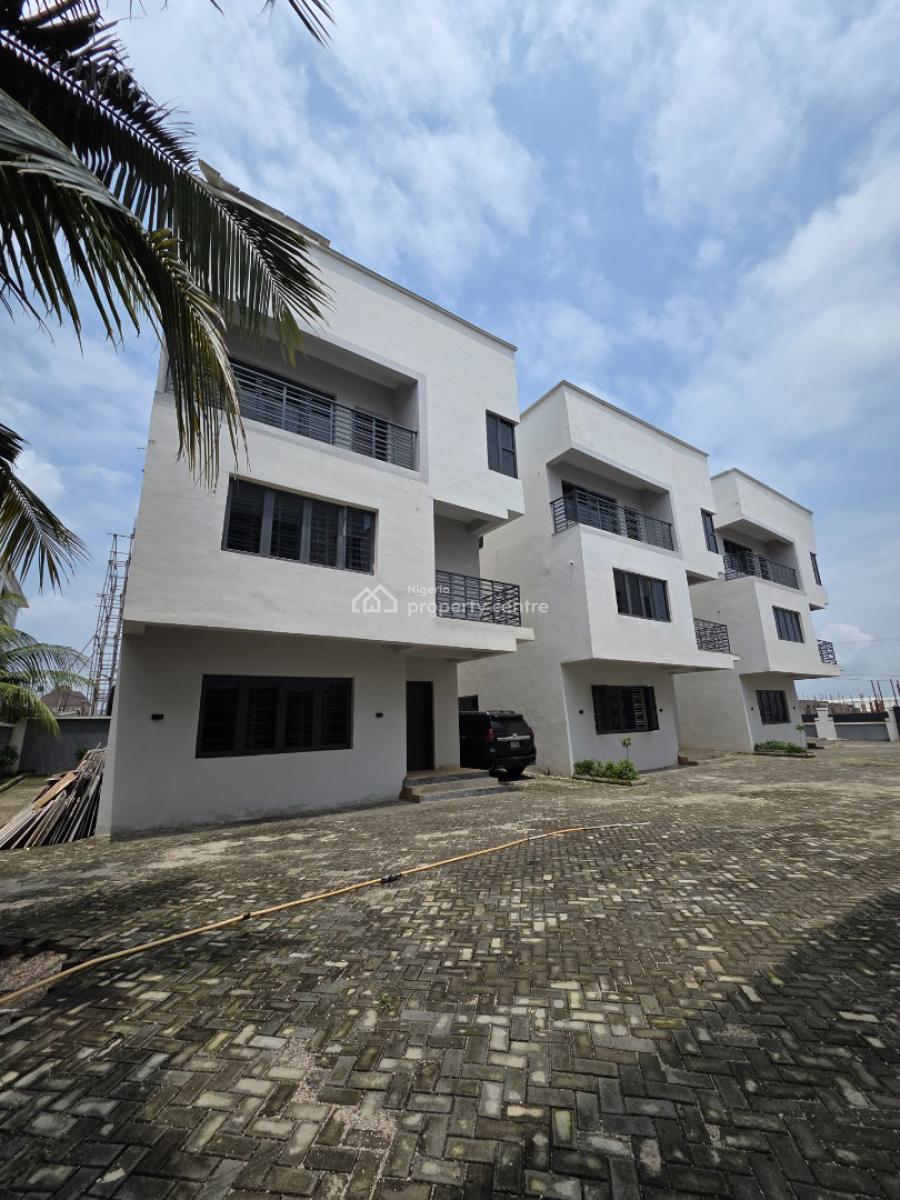 Affordable 5 Bedroom Semi-detached Duplex with Bq, Life Camp, Abuja, Semi-detached Duplex for Sale