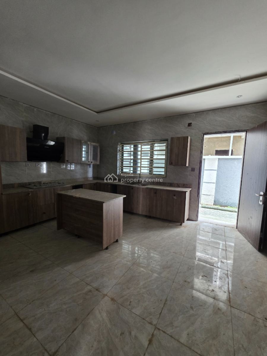 Affordable 5 Bedroom Semi-detached Duplex with Bq, Life Camp, Abuja, Semi-detached Duplex for Sale