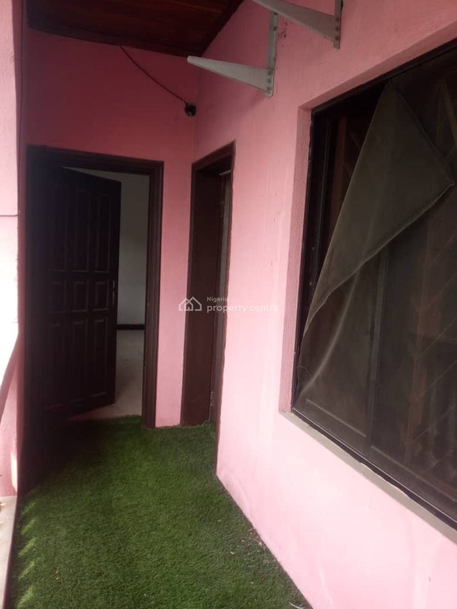 a Very Spacious 4bedroom Terrace Duplex, No Bq, Off Admiralty, Lekki Phase 1, Lekki, Lagos, Flat / Apartment for Rent
