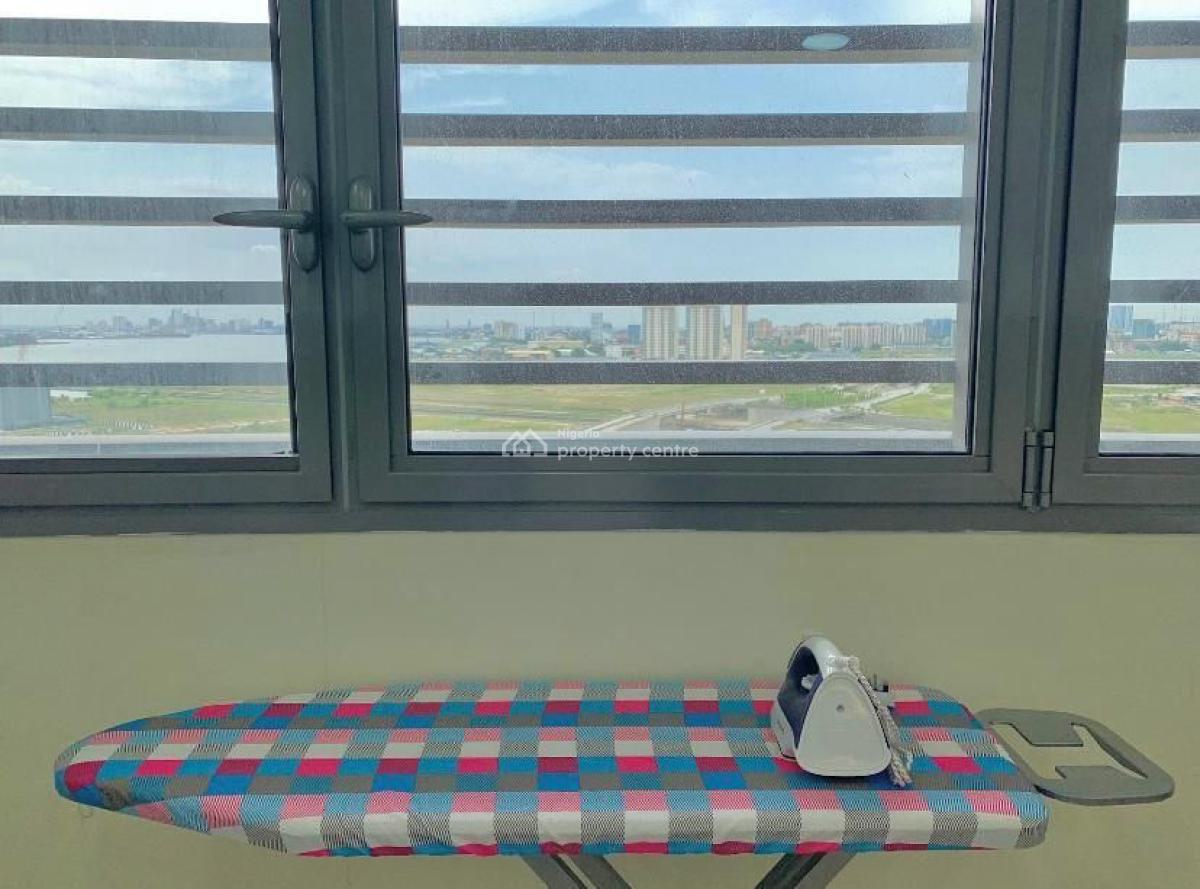 Luxe 2 Bedroom with Ps5 Console, Swimming Pool & Gym, Lekki Phase 1, Lekki, Lagos, Flat / Apartment Short Let
