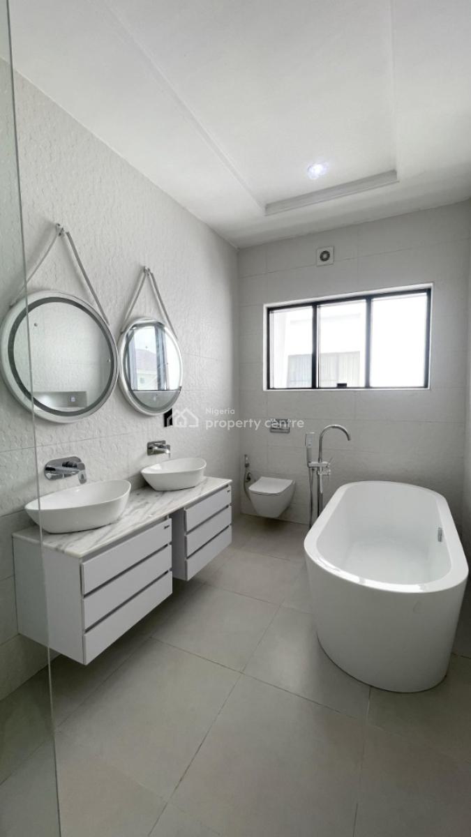 6 Bedroom Detached Duplex with Bq, Osapa, Lekki, Lagos, Detached Duplex for Sale