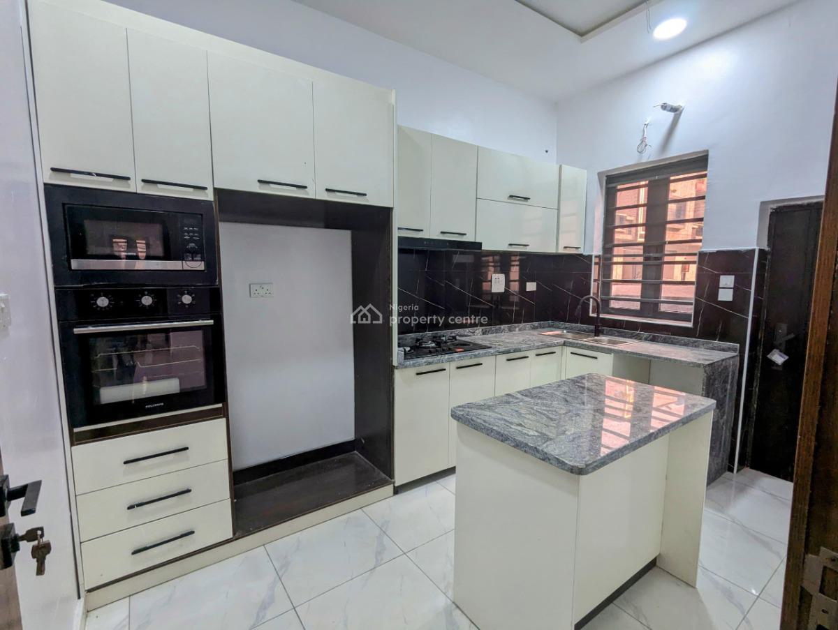 4 Bedroom Terrace Duplex with Bq, Orchid Road Chevron, Lafiaji, Lekki, Lagos, Terraced Duplex for Sale