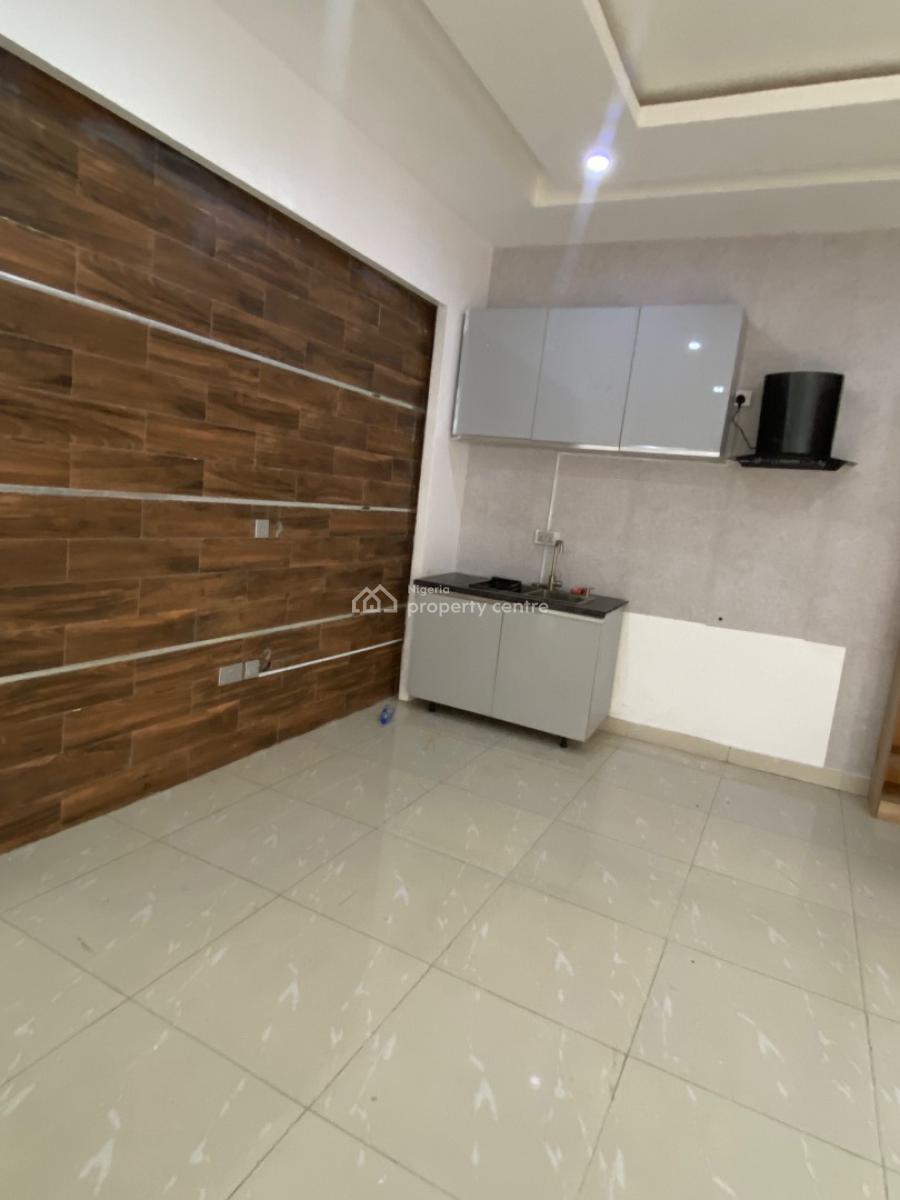 Luxury Spacious Studio with Heat Extractor, Orchid Road, Lekki, Lagos, Self Contain (single Rooms) for Rent
