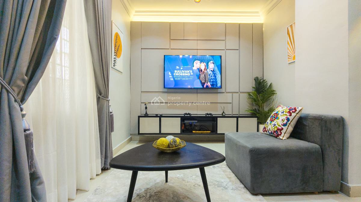 Luxury New 1 Bed with Ps5 , Board/dart Games and Two Balconies.🥰, Lekki Phase 1, Lekki, Lagos, Flat / Apartment Short Let