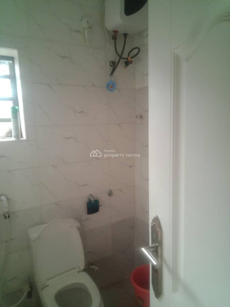 Two Bedrooms Apartment in an Estate, Badore, Ajah, Lagos, Flat / Apartment for Rent