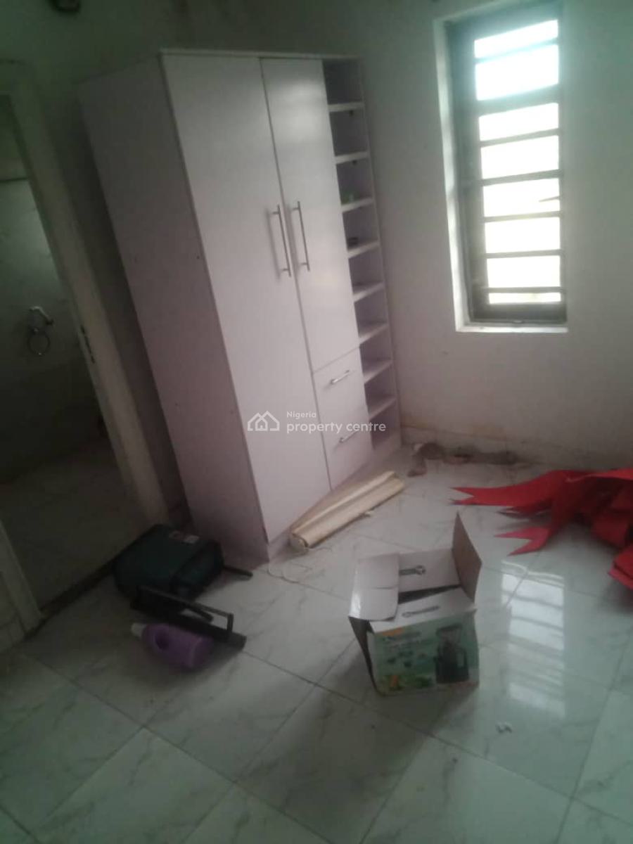 Two Bedrooms Apartment in an Estate, Badore, Ajah, Lagos, Flat / Apartment for Rent