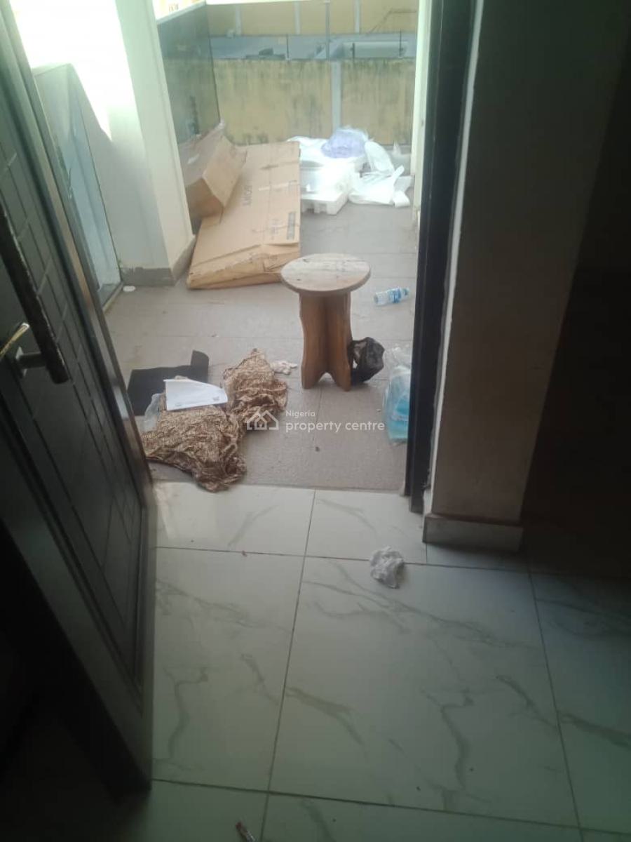Two Bedrooms Apartment in an Estate, Badore, Ajah, Lagos, Flat / Apartment for Rent