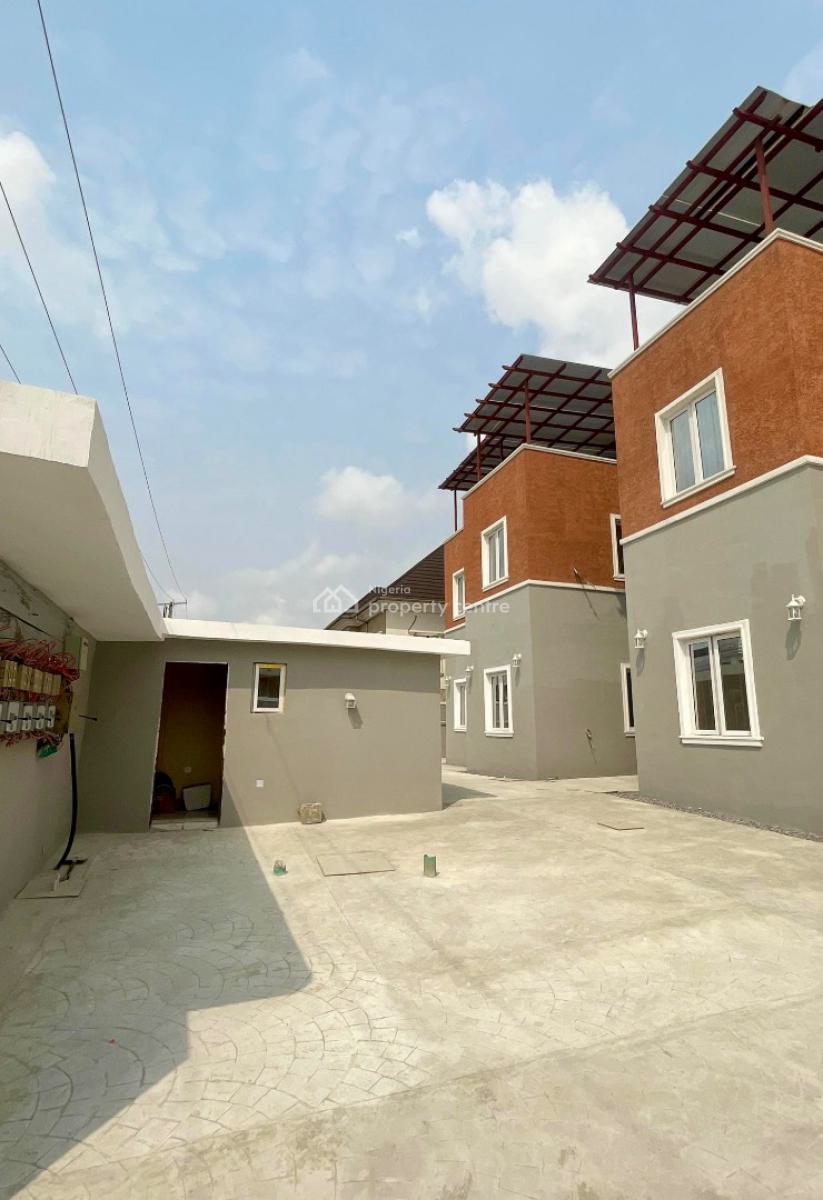 Luxury 10 Units of 3 Bedroom Flat Available, Lekki Phase 1, Lekki, Lagos, Block of Flats for Sale