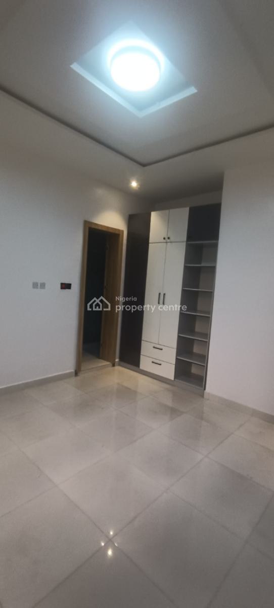 Luxury Beautiful 2 Bedroom Flat Very Spacious, Lekki Scheme 2 Estate Abraham Adesanya Ajah, Ajiwe, Ajah, Lagos, Flat / Apartment for Rent