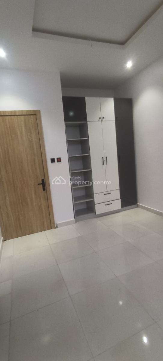 Luxury Beautiful 2 Bedroom Flat Very Spacious, Lekki Scheme 2 Estate Abraham Adesanya Ajah, Ajiwe, Ajah, Lagos, Flat / Apartment for Rent