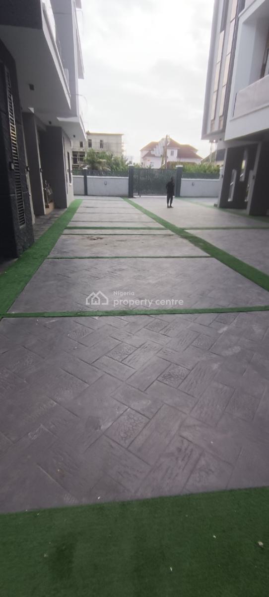 Luxury Beautiful 2 Bedroom Flat Very Spacious, Lekki Scheme 2 Estate Abraham Adesanya Ajah, Ajiwe, Ajah, Lagos, Flat / Apartment for Rent