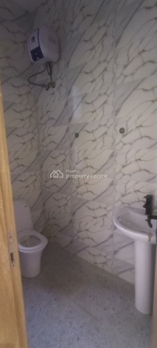 Luxury Beautiful 2 Bedroom Flat Very Spacious, Lekki Scheme 2 Estate Abraham Adesanya Ajah, Ajiwe, Ajah, Lagos, Flat / Apartment for Rent