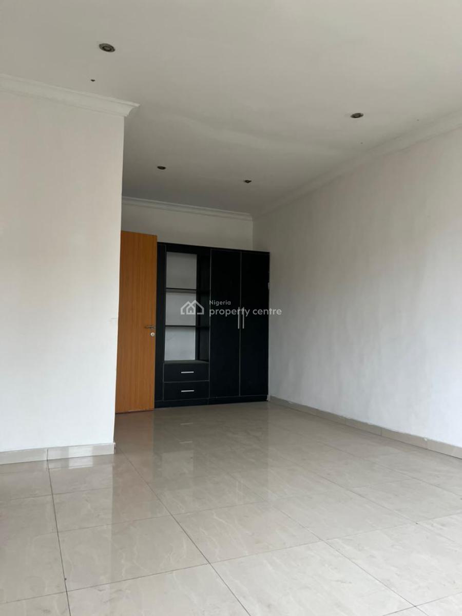 Spacious 1 Bedroom Apartment, Ikate Elegushi, Lekki, Lagos, Mini Flat (room and Parlour) for Rent