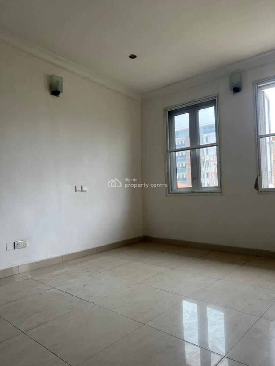 Spacious 1 Bedroom Apartment, Ikate Elegushi, Lekki, Lagos, Mini Flat (room and Parlour) for Rent