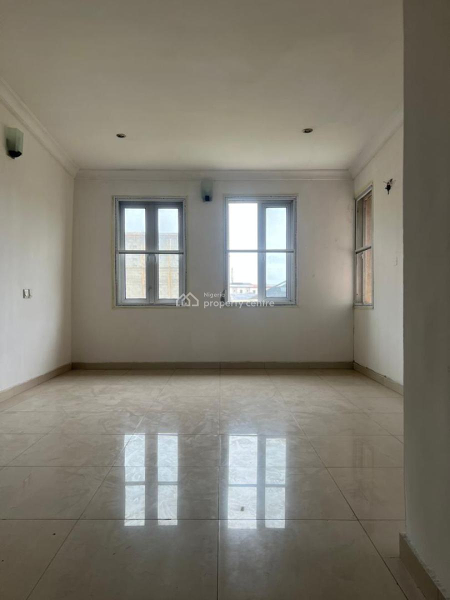 Spacious 1 Bedroom Apartment, Ikate Elegushi, Lekki, Lagos, Mini Flat (room and Parlour) for Rent