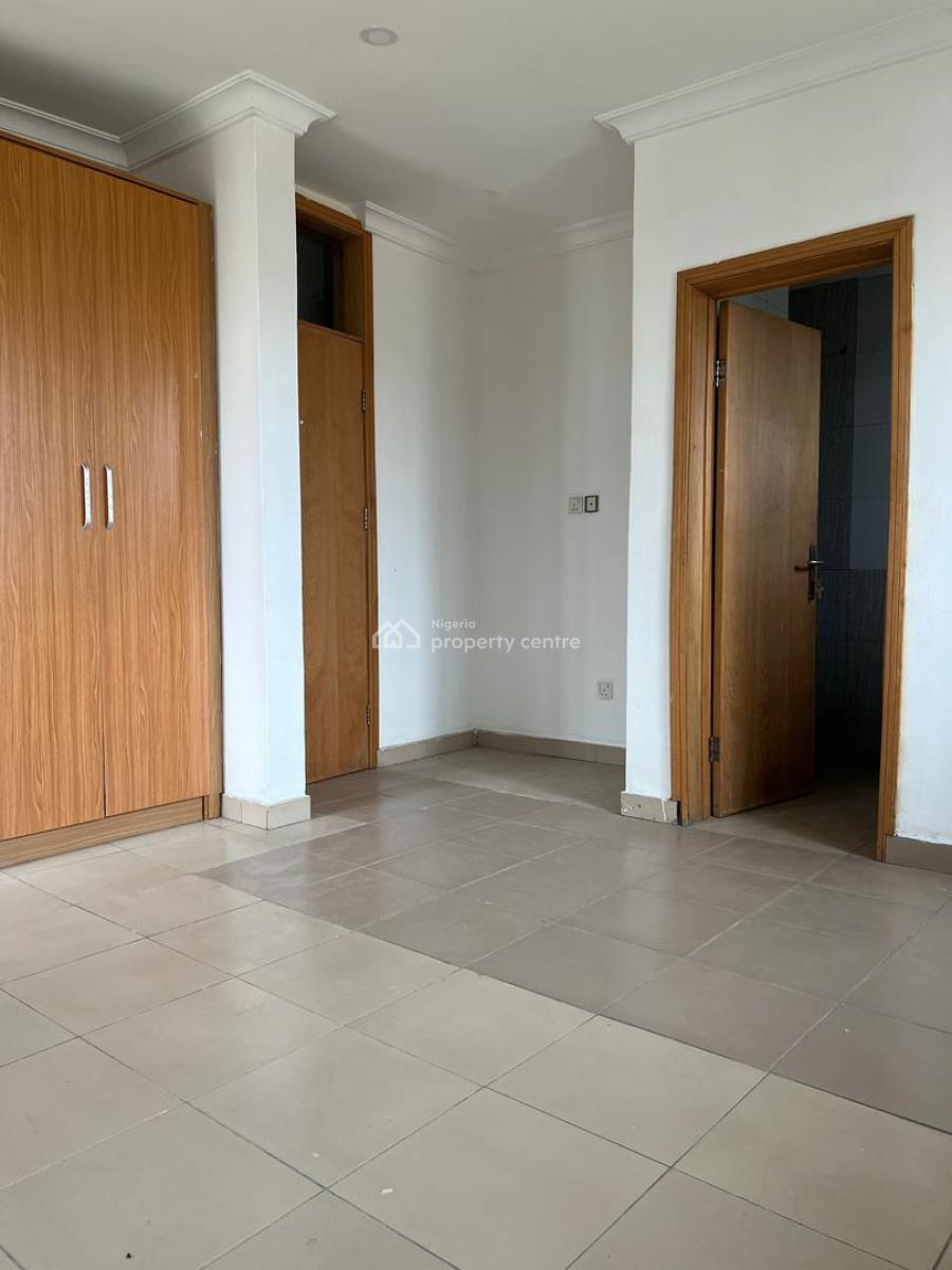 Spacious 1 Bedroom Apartment, Ikate Elegushi, Lekki, Lagos, Mini Flat (room and Parlour) for Rent