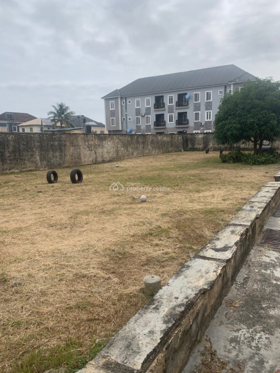 Secure Dry Land in a Serene Environment, Mobil Road, Ilaje, Ajah, Lagos, Mixed-use Land for Sale