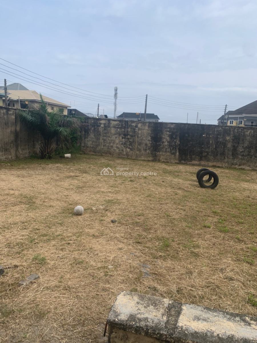 Secure Dry Land in a Serene Environment, Mobil Road, Ilaje, Ajah, Lagos, Mixed-use Land for Sale