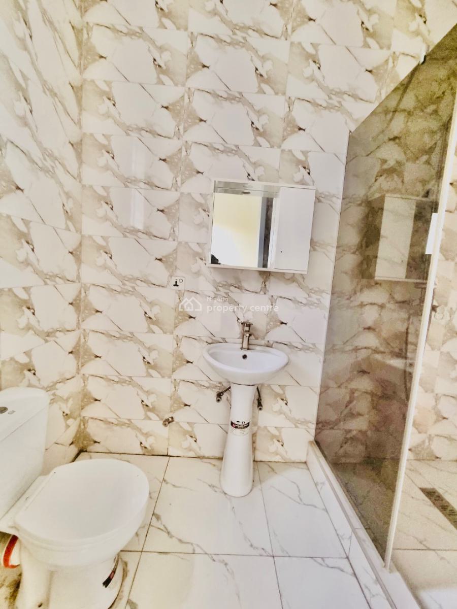 Spacious and Well-maintained 4 Bedroom Terrace House, Orchid, Lekki, Lagos, Terraced Duplex for Rent