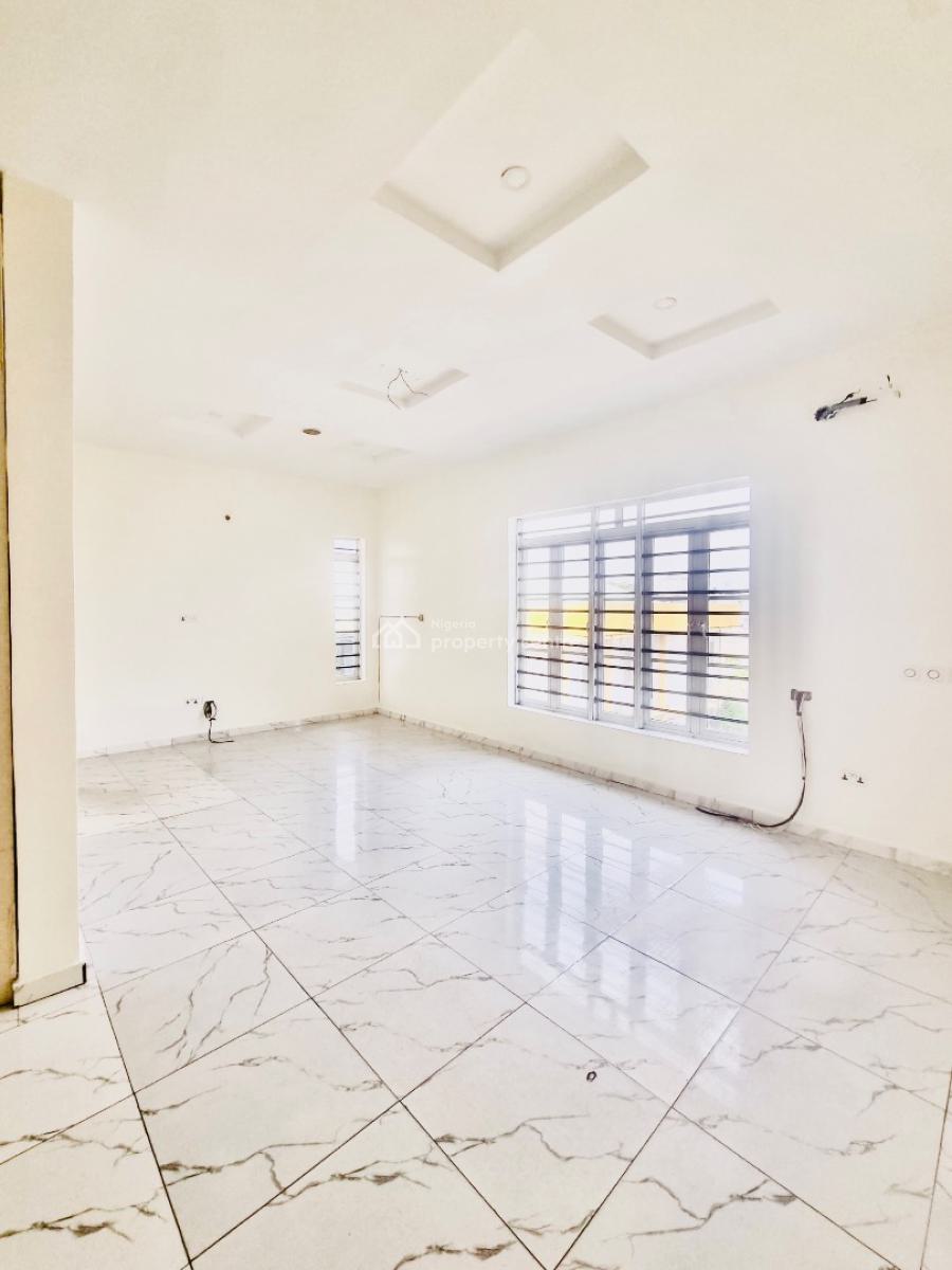 Spacious and Well-maintained 4 Bedroom Terrace House, Orchid, Lekki, Lagos, Terraced Duplex for Rent