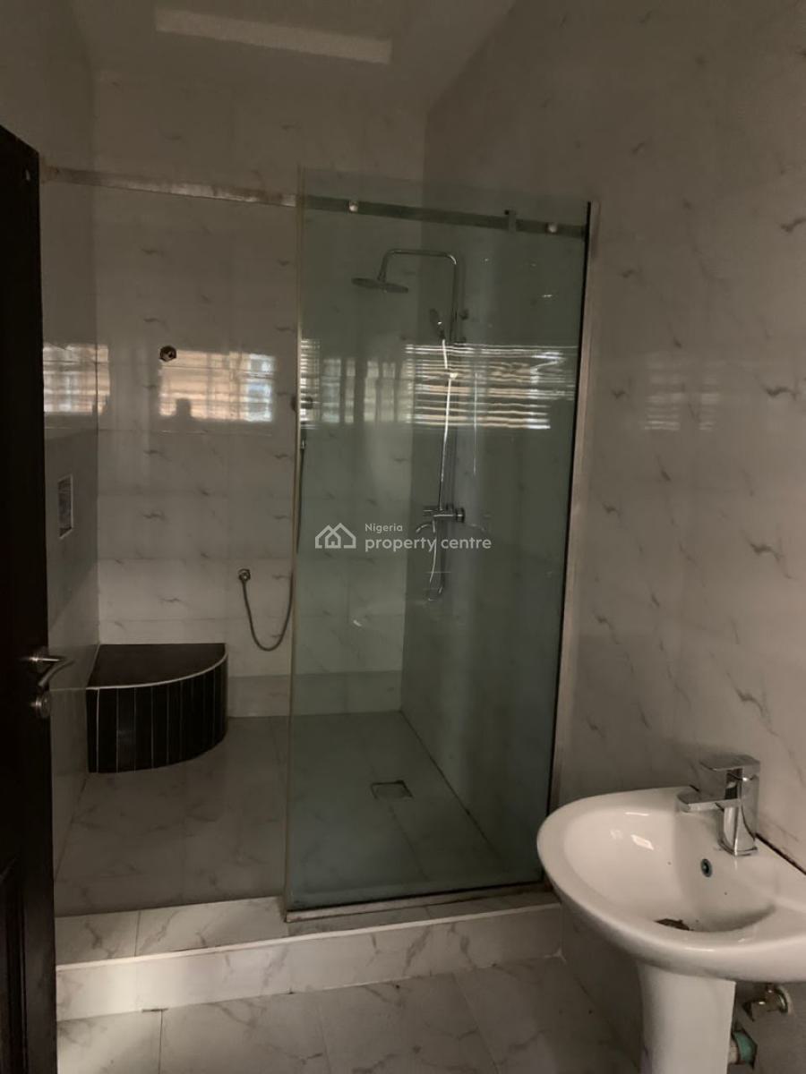 Standard 2 Bedroom Flat with Bq, Eleganza Estate Opposite Vgc, Vgc, Lekki, Lagos, Flat / Apartment for Rent