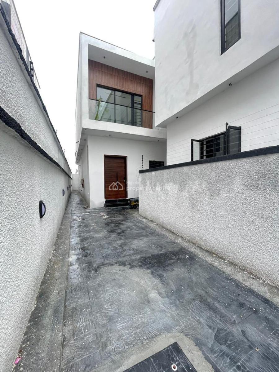 Luxury 4 Bedroom Semi Detached, Ajah, Lagos, Semi-detached Duplex for Sale