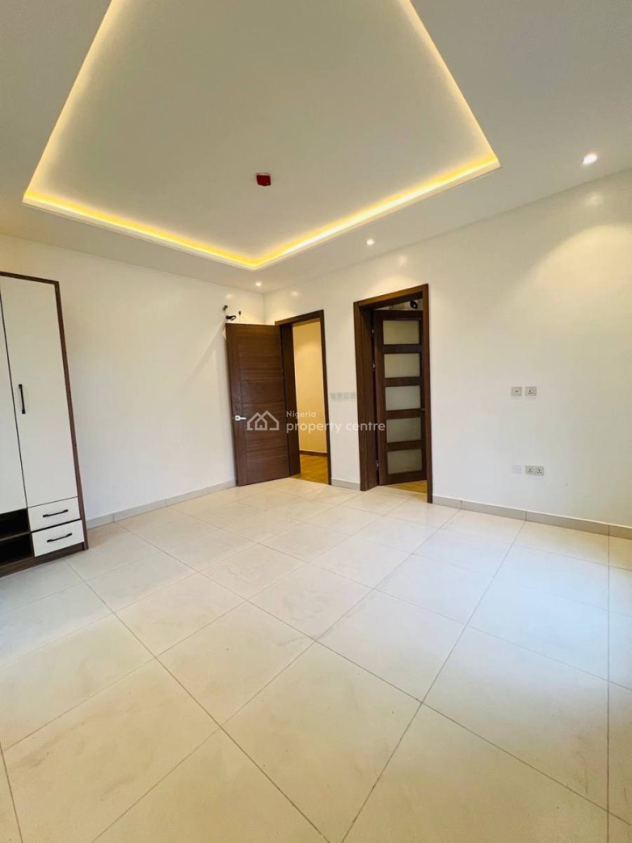 2 Bedroom Apartment + Bq, Ikate, Lekki, Lagos, Block of Flats for Sale