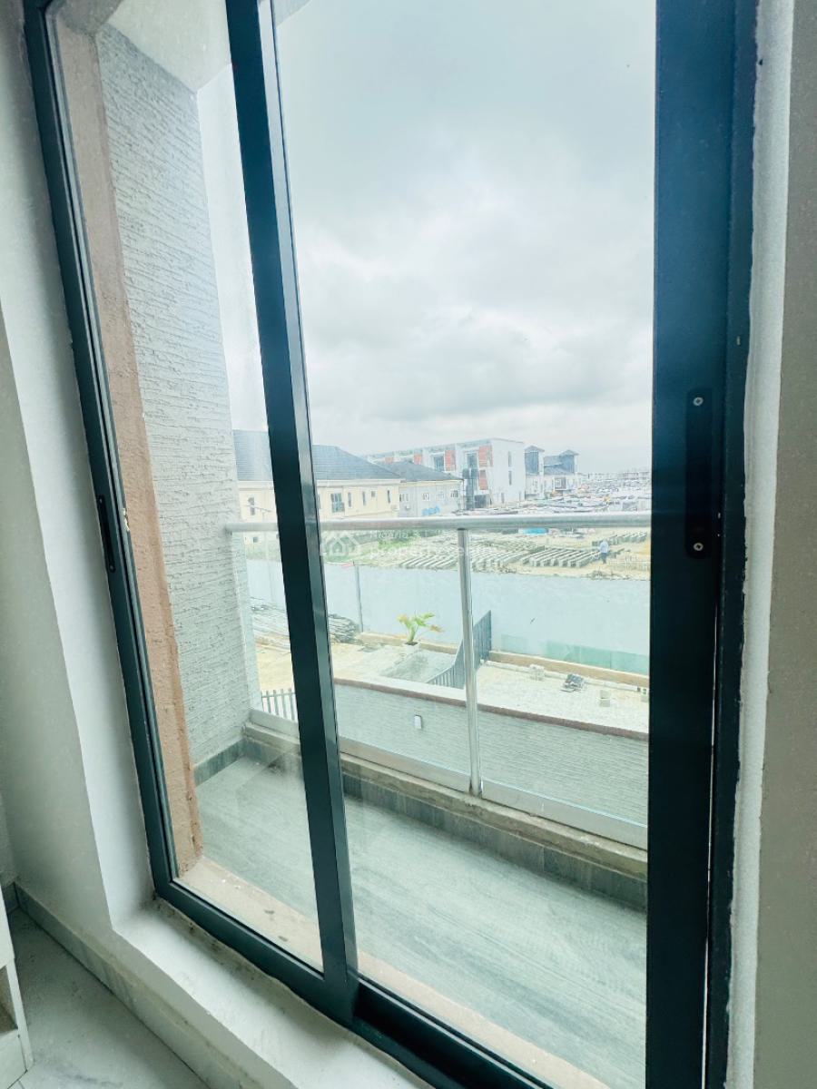 Newly Built Two Bedroom Apartment, Ikate, Lekki Phase 2, Lekki, Lagos, Flat / Apartment for Sale