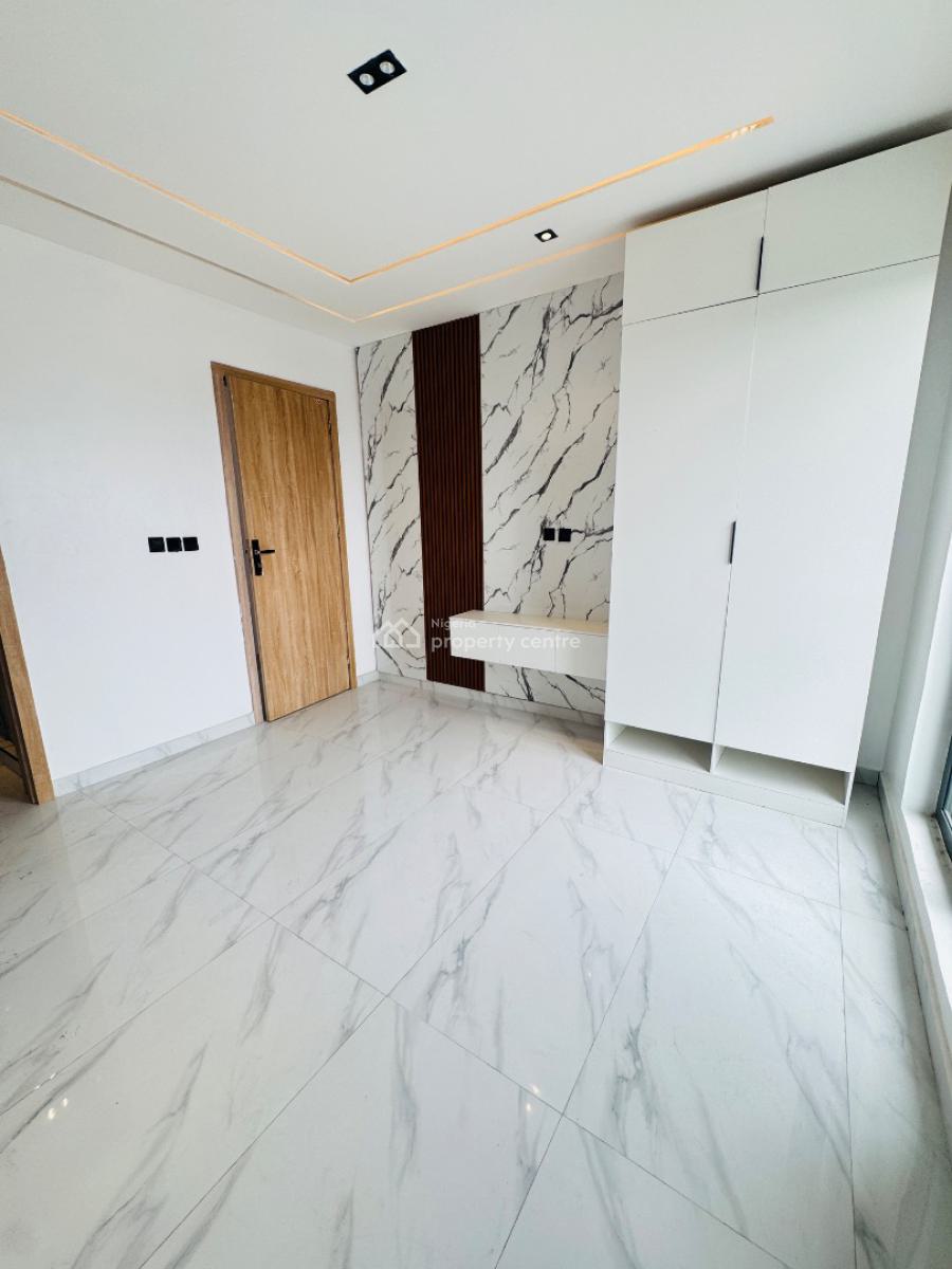 Newly Built Two Bedroom Apartment, Ikate, Lekki Phase 2, Lekki, Lagos, Flat / Apartment for Sale