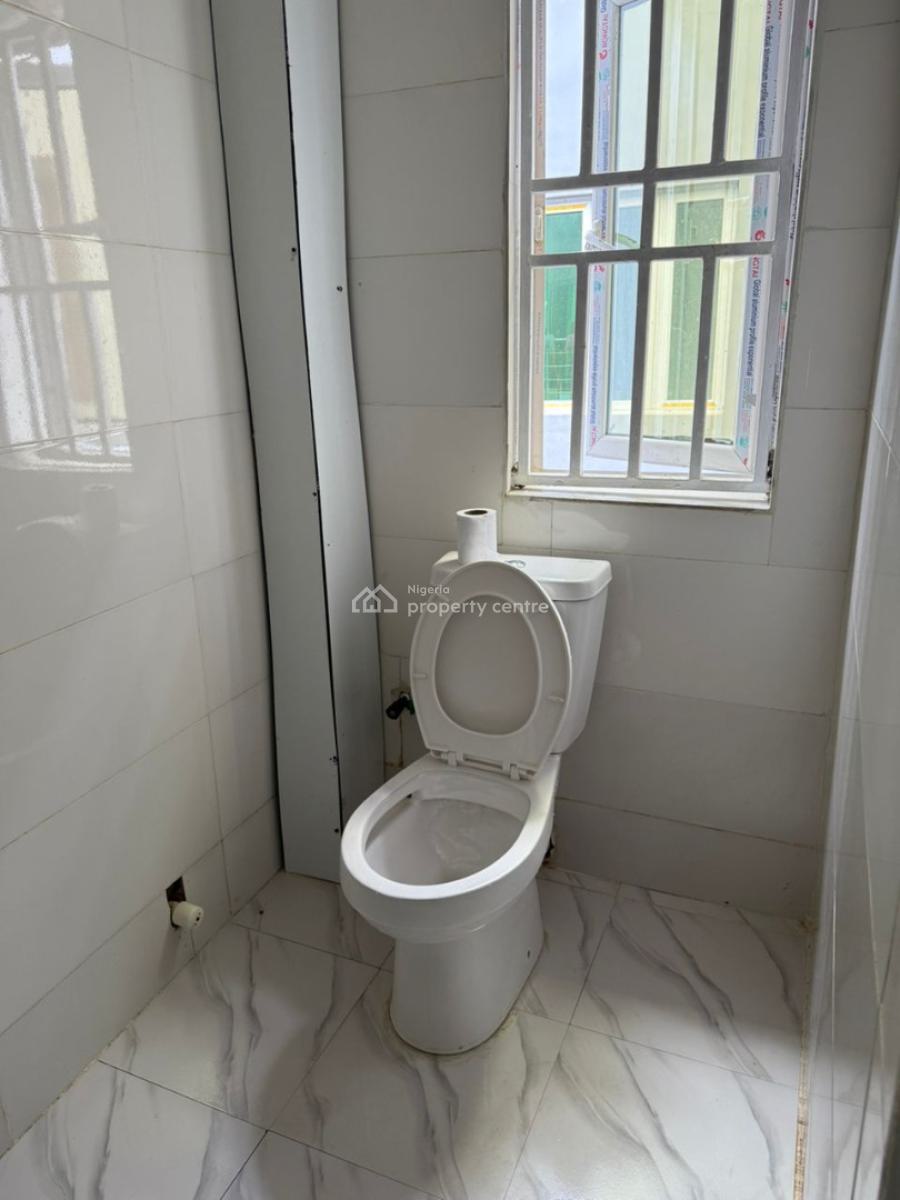 Lovely Serviced 2 Bedroom Flat, 6 Months Remaining, Ikate, Lekki, Lagos, Flat / Apartment for Rent