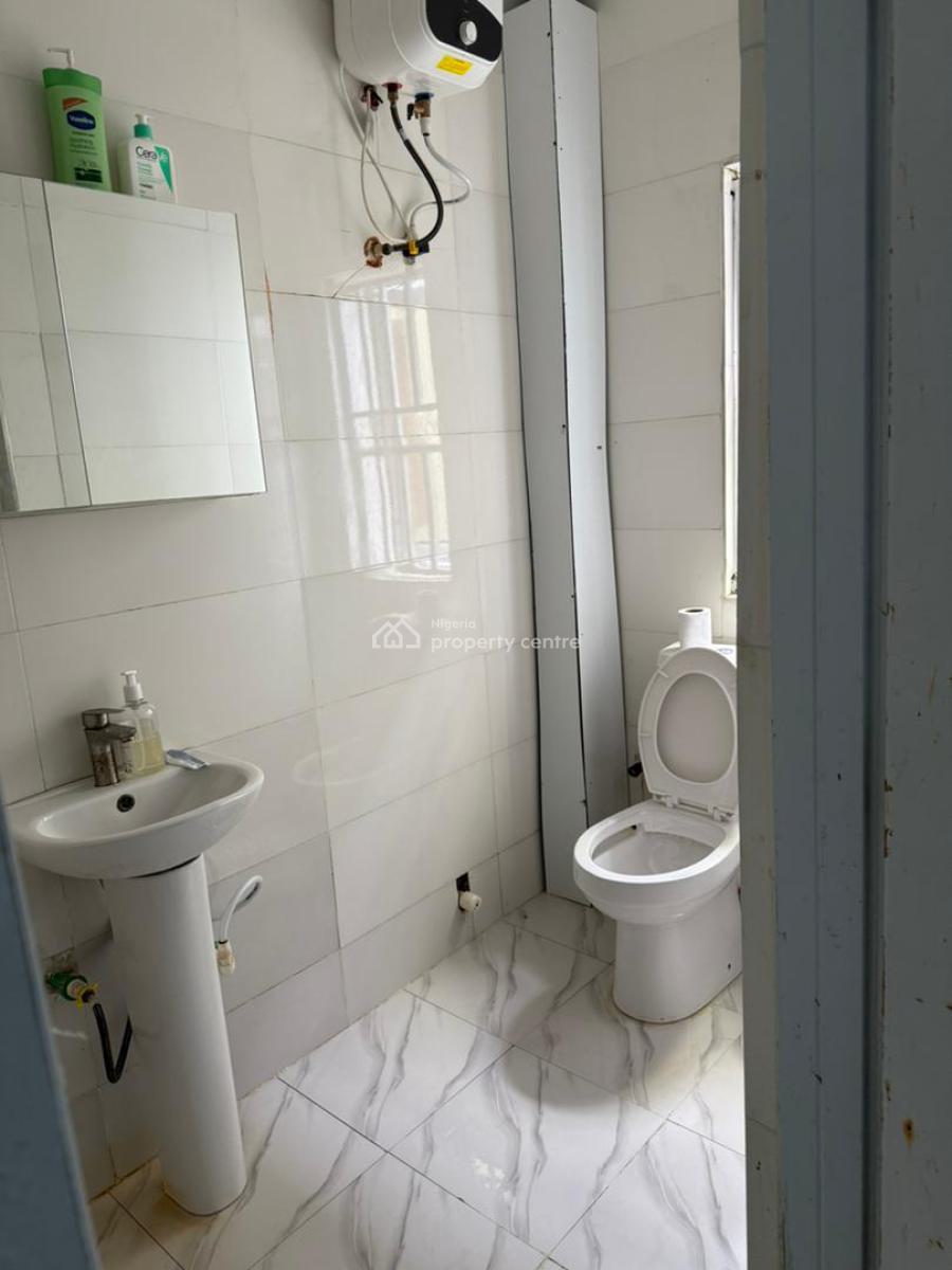 Lovely Serviced 2 Bedroom Flat, 6 Months Remaining, Ikate, Lekki, Lagos, Flat / Apartment for Rent