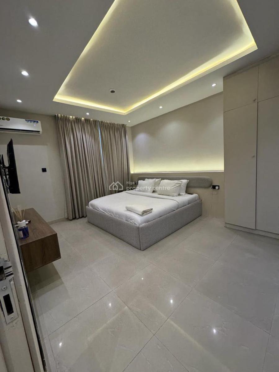 Luxury 3 Bedroom Furnished Apartment, Lekki Phase 1, Lekki, Lagos, Flat / Apartment for Sale