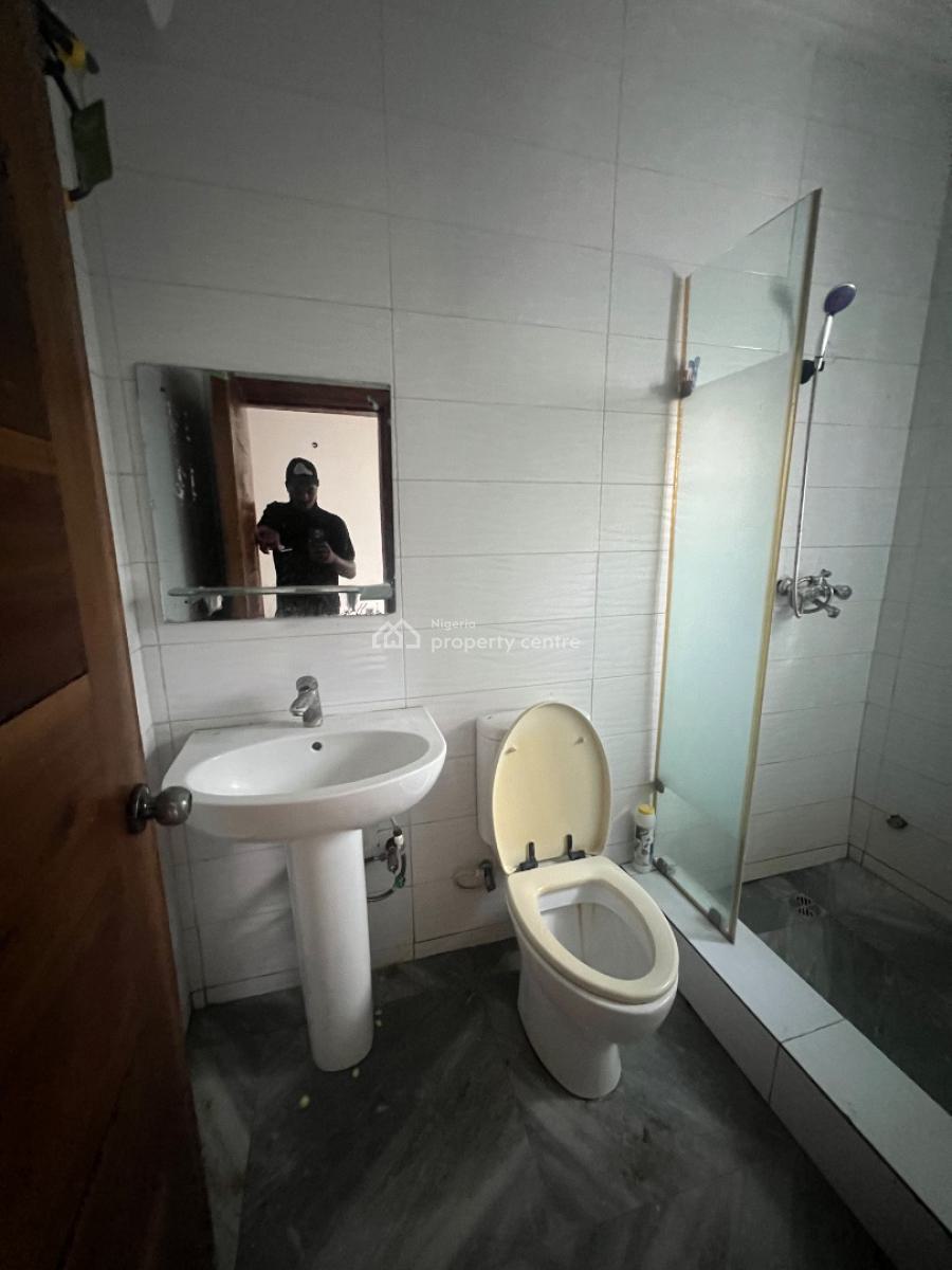Well Maintained, Tastefully Finished 3 Bedroom Duplex, Off Freedom Way, Lekki Phase 1, Lekki, Lagos, Terraced Duplex for Rent